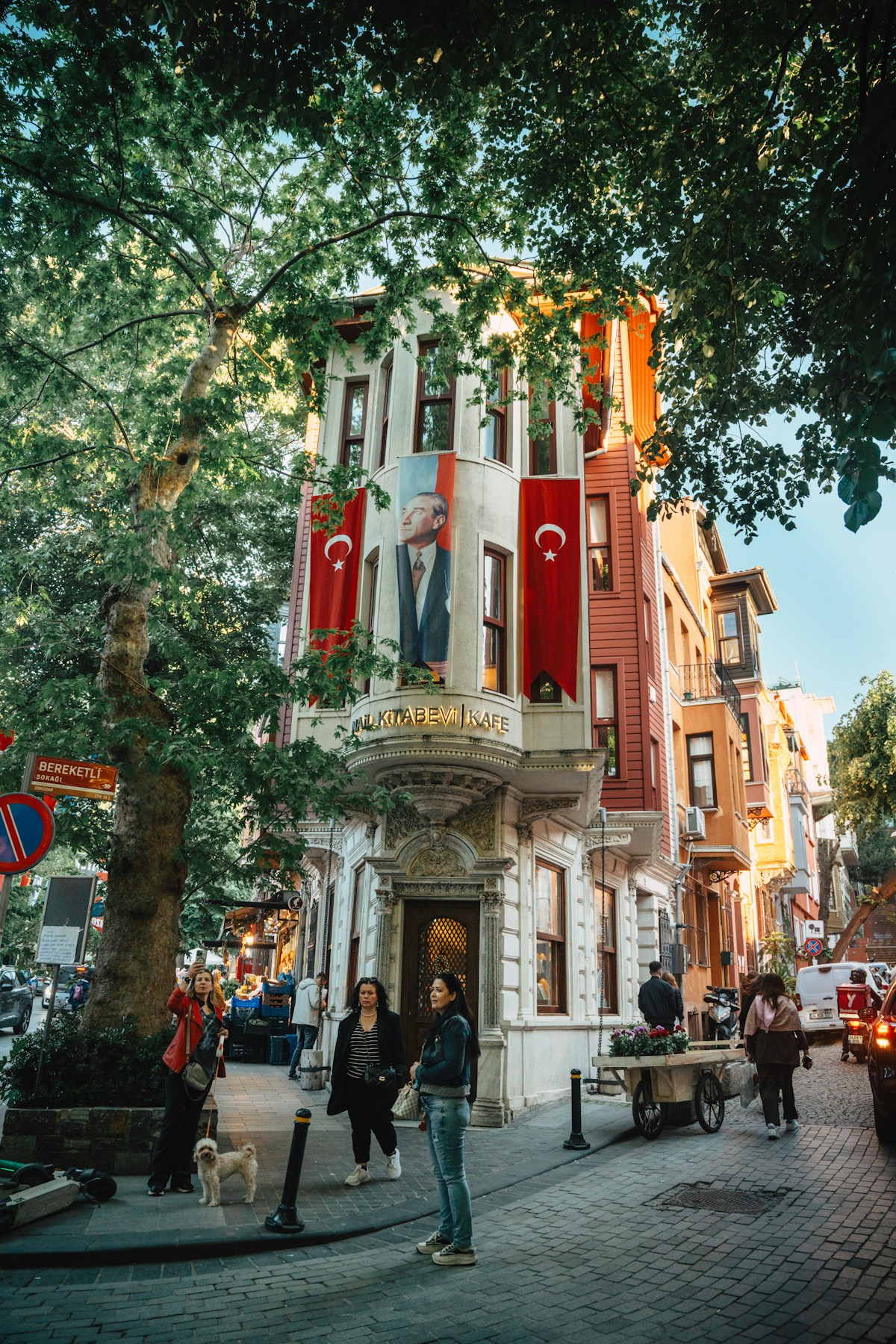 Odunpazarı district, Eskişehir — coloured Ottoman timber-frame houses