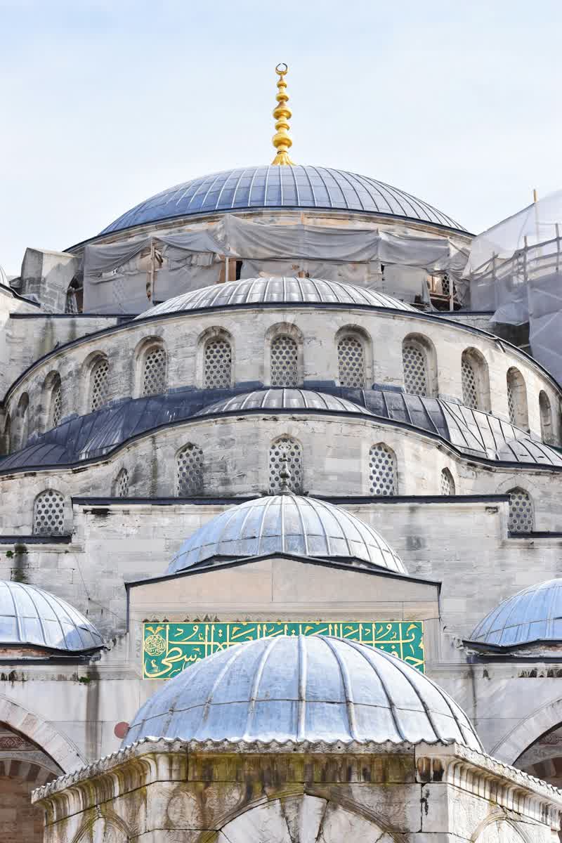 Blue Mosque exterior in Istanbul — Turkey in December